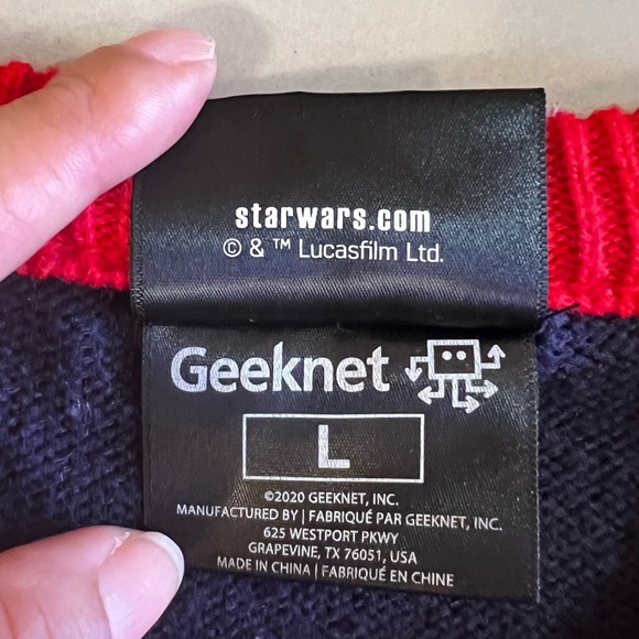 Star Wars Geeknet The Mandalorian Child Baby Yoda Ugly Holiday Unisex size L - Picture 6 of 16